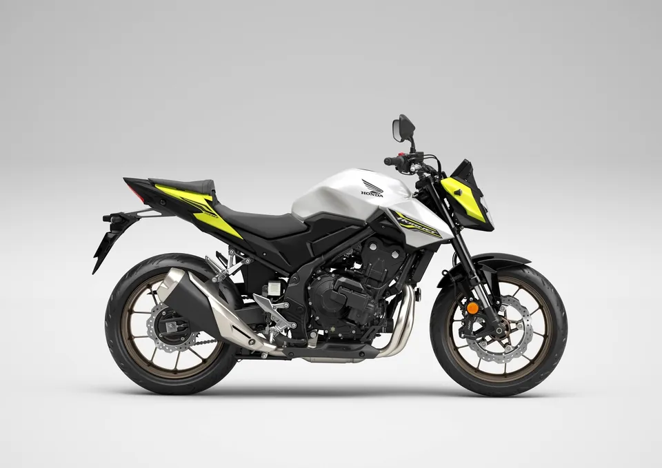 Honda CB500 Hornet – an example from the A2 motorcycle category